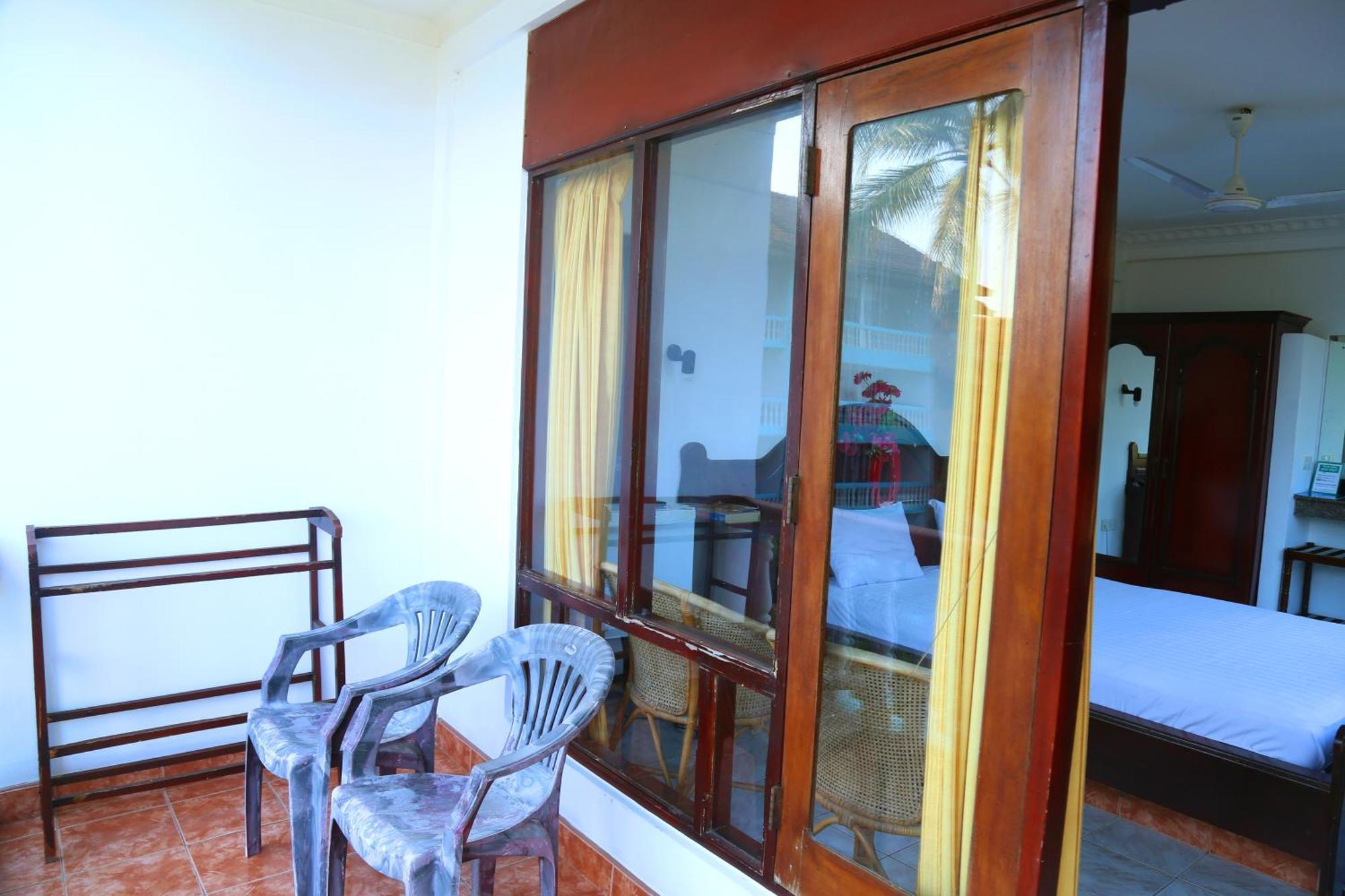 Topaz Beach Hotel Negombo Oda fotoğraf